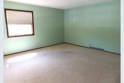 111 Bottineau Avenue NW, Red Lake Falls, MN 56750 - Photo 8