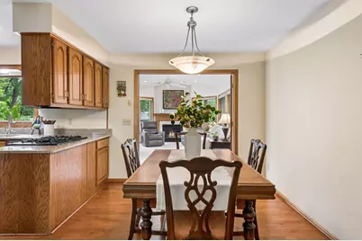 2863 Aglen Street, Roseville, MN 55113 - Photo 8