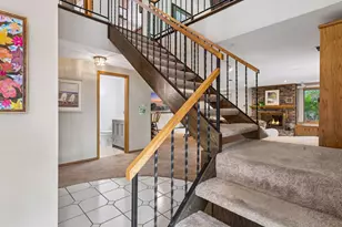 2863 Aglen St, Roseville, MN 55113 - Photo 4