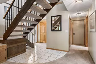 2863 Aglen St, Roseville, MN 55113 - Photo 32