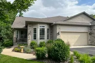 17383 Conifer Ct, Eden Prairie, MN 55347 - Photo 2