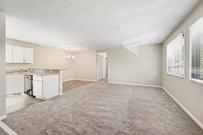 6123 78th Avenue N, Brooklyn Park, MN 55443 - Photo 2