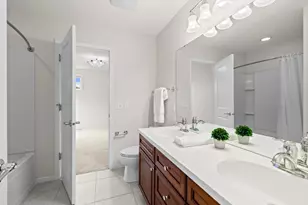 2550 Arrowhead Ln, Chanhassen, MN 55317 - Photo 32