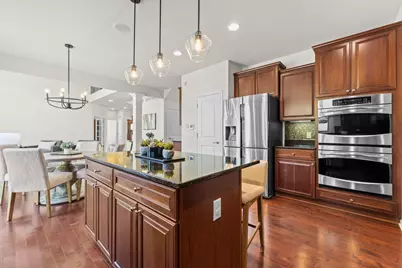 2550 Arrowhead Lane, Chanhassen, MN 55317 - Photo 8