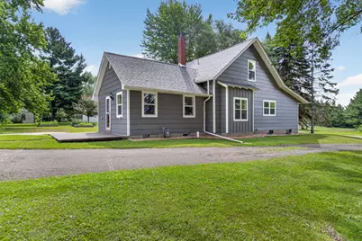 500 8th Street SE, Braham, MN 55006 - Photo 1