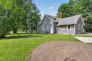 500 8th St SE, Braham, MN 55006 - Photo 4