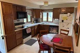 309 7th Ave NE, Roseau, MN 56751 - Photo 4
