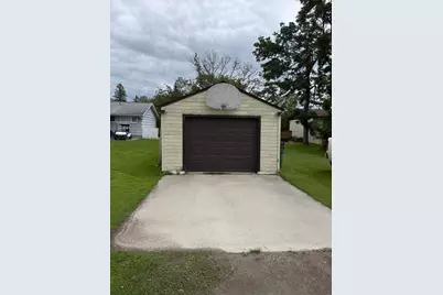 309 7th Avenue NE, Roseau, MN 56751 - Photo 8