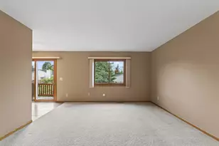 4480 Clover Ln, Eagan, MN 55122 - Photo 6