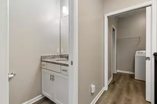 4147 Blakewood Dr, Shakopee, MN 55379 - Photo 18