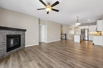 4147 Blakewood Drive, Shakopee, MN 55379 - Photo 12