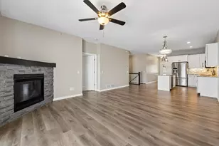 4147 Blakewood Dr, Shakopee, MN 55379 - Photo 12