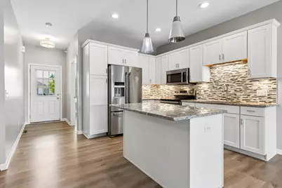 4147 Blakewood Drive, Shakopee, MN 55379 - Photo 4