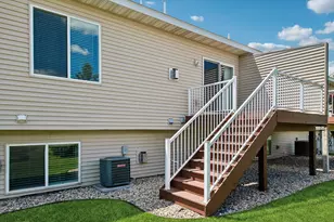 4147 Blakewood Dr, Shakopee, MN 55379 - Photo 36