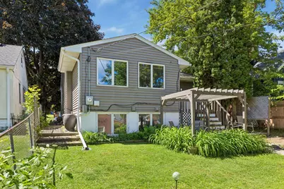 1923 Cottage Avenue E, Saint Paul, MN 55119 - Photo 12