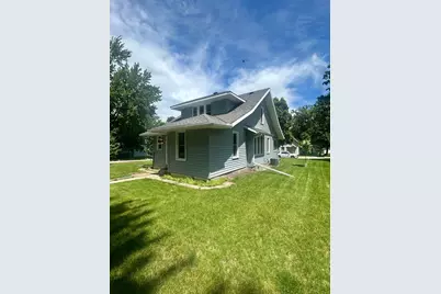 706 Franklin Street SW, Hutchinson, MN 55350 - Photo 26