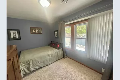 706 Franklin Street SW, Hutchinson, MN 55350 - Photo 18