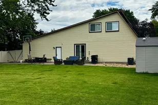6575 Crosby Ave, Inver Grove Heights, MN 55076 - Photo 4