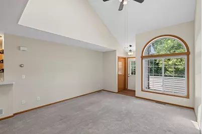 985 106th Lane NW #54, Coon Rapids, MN 55433 - Photo 4