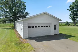 W3596 Artisan Dr, Glen Flora, WI 54526 - Photo 10