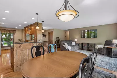 108 Knoll Circle E, Burnsville, MN 55337 - Photo 12