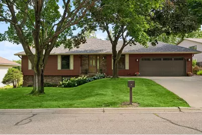 108 Knoll Circle E, Burnsville, MN 55337 - Photo 2