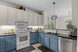 1711 Elm St, White Bear Lake, MN 55110 - Photo 2
