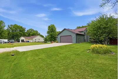 13611 Fox Lake Trail, Faribault, MN 55021 - Photo 42