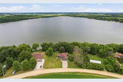 13611 Fox Lake Trail, Faribault, MN 55021 - Photo 4