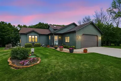 13611 Fox Lake Trail, Faribault, MN 55021 - Photo 2