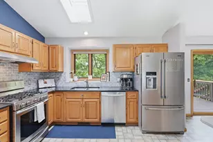 13611 Fox Lake Trail, Faribault, MN 55021 - Photo 16