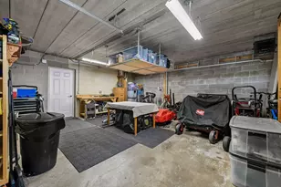 920 Pershing Cir, Burnsville, MN 55306 - Photo 40