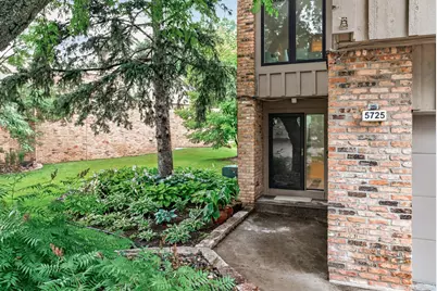 5725 Duncan Lane, Edina, MN 55436 - Photo 4