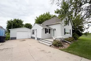 19667 McCall Ave, Reading, MN 56165 - Photo 1