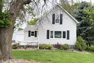 19667 McCall Ave, Reading, MN 56165 - Photo 6