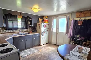 1601 1st Ave W, International Falls, MN 56649 - Photo 6