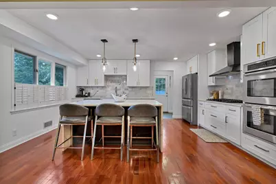 7001 Lanham Lane, Edina, MN 55439 - Photo 6