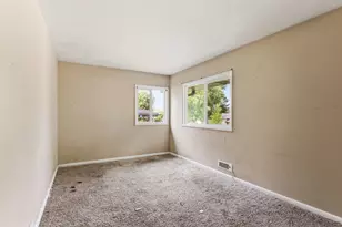 3837 Georgia Ave N, Crystal, MN 55427 - Photo 6
