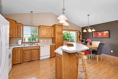 1154 Garden Brook Drive, Sauk Rapids, MN 56379 - Photo 8