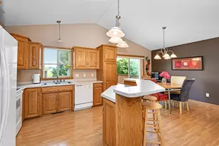 1154 Garden Brook Dr, Sauk Rapids, MN 56379 - Photo 8