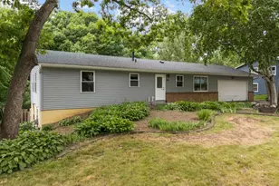 18993 Jordan Trail, Lakeville, MN 55044 - Photo 34