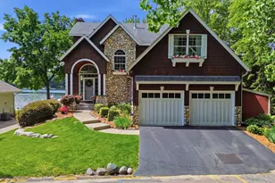9247 Lake Riley Blvd, Chanhassen, MN 55317 - Photo 2
