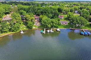 9247 Lake Riley Blvd, Chanhassen, MN 55317 - Photo 52