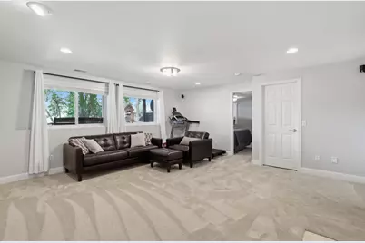 9247 Lake Riley Boulevard, Chanhassen, MN 55317 - Photo 36