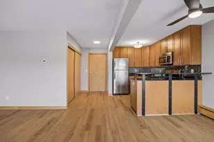 2532 1st Ave S, Minneapolis, MN 55404 - Photo 4