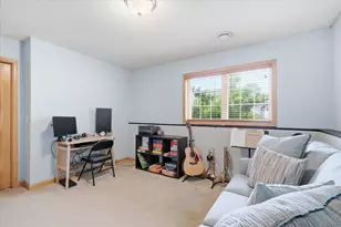 1109 Pond View Dr, Braham, MN 55006 - Photo 42