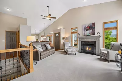 10730 Kiawah Drive, Eden Prairie, MN 55344 - Photo 8