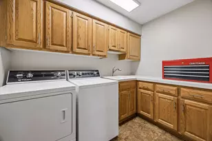 10730 Kiawah Dr, Eden Prairie, MN 55344 - Photo 28