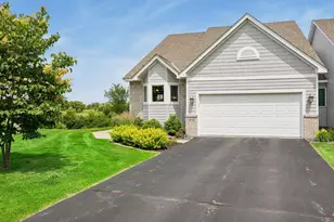 10730 Kiawah Dr, Eden Prairie, MN 55344 - Photo 2