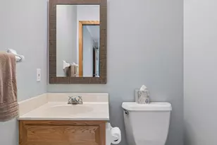 10730 Kiawah Dr, Eden Prairie, MN 55344 - Photo 36